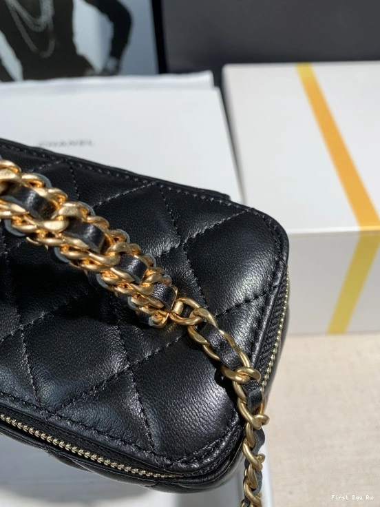 Firstbag Ru SMALL CHANEL WITH CHAIN-16x9.5x8cm CHANELASSIC VANITY 0814